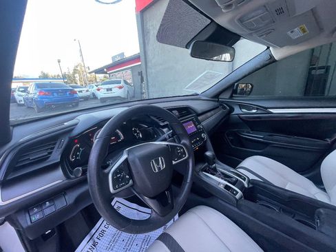 Used 2020 Honda Civic LX image 6