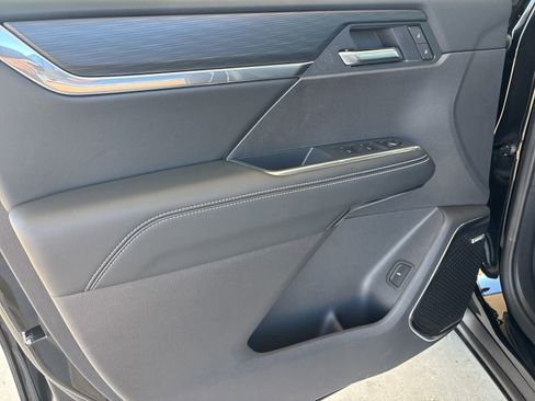 New 2026 GMC Acadia Elevation w/ Elevation Premium Package image 10