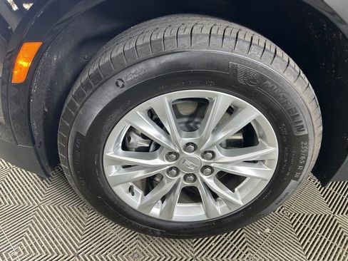 Certified 2025 Cadillac XT5 Luxury image 10