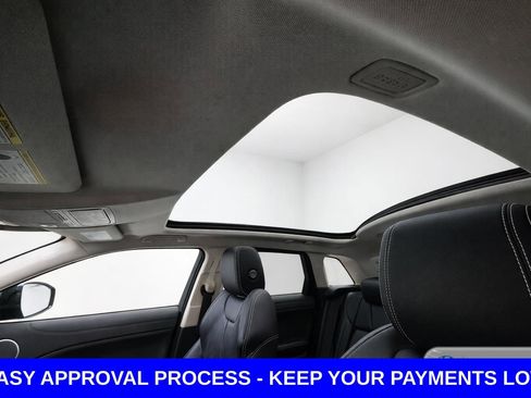 Used 2017 Land Rover Range Rover Evoque HSE image 11