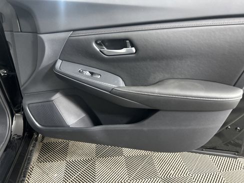 New 2025 Nissan Sentra SV w/ All-Weather Package FWD image 41