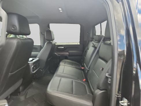 Used 2020 Chevrolet Silverado 2500 LTZ AWD/4WD image 16