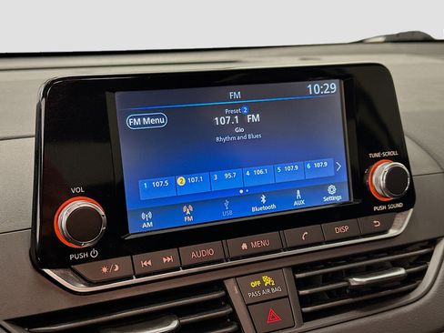 Used 2024 Nissan Altima 2.5 S image 21