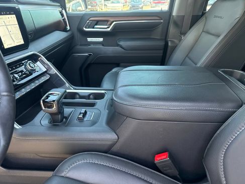 Used 2023 GMC Sierra 1500 Denali w/ Denali Reserve Package AWD/4WD image 21