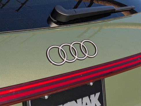 New 2025 Audi Q5 Premium Plus image 16