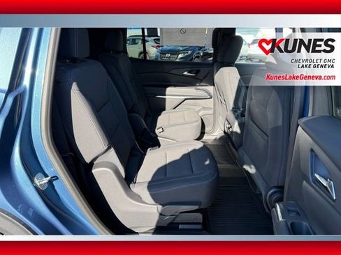 New 2026 Chevrolet Traverse LT w/ LPO, Floor Liner Package image 17
