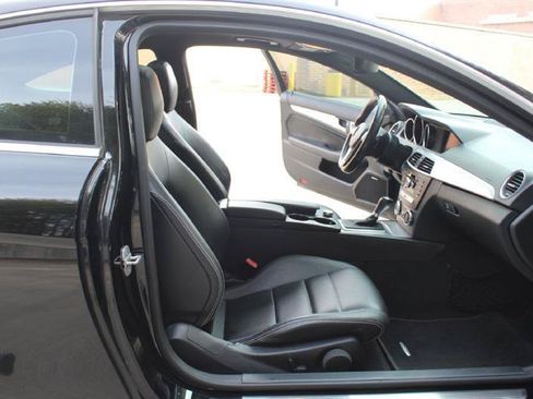 Used 2012 Mercedes-Benz C 250 Coupe image 7
