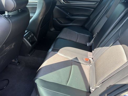 Used 2022 Honda Accord Sport image 22