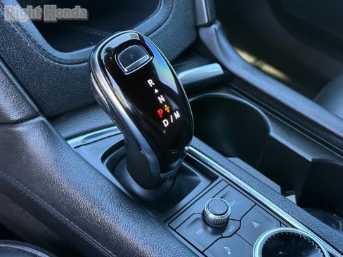 Used 2023 Cadillac XT6 Sport w/ Platinum Package image 23