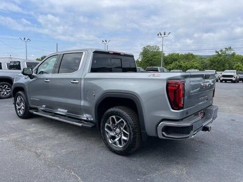 New 2026 GMC Sierra 1500 SLT w/ SLT Premium Package AWD/4WD image 3