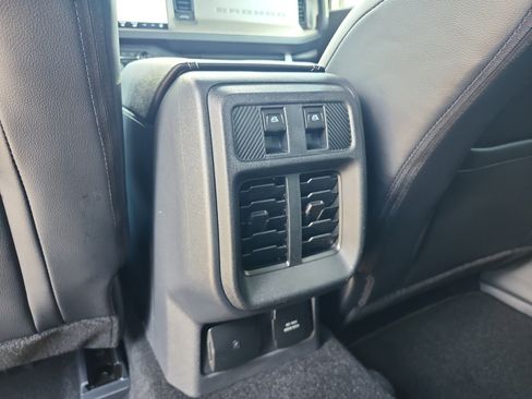 New 2025 Ford Bronco Outer Banks image 18