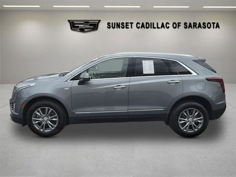 Used 2022 Cadillac XT5 Premium Luxury w/ Technology Package AWD/4WD image 7