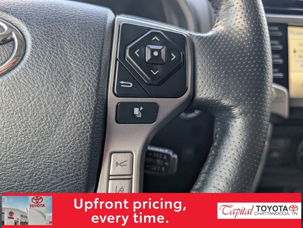 Used 2023 Toyota 4Runner SR5 Premium w/ Moonroof Package AWD/4WD image 17