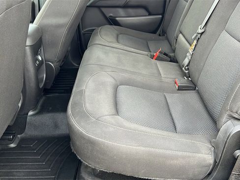 Used 2015 Chevrolet Colorado LT image 27