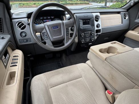 Used 2013 Ford F150 XLT w/ Luxury Equipment Group image 15