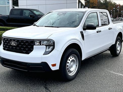 New 2025 Ford Maverick XL w/ Equipment Group 101A image 2