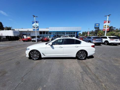 Used 2019 BMW 540i w/ Convenience Package RWD image 5