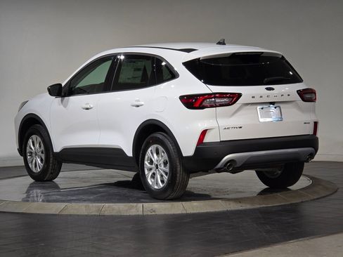 New 2026 Ford Escape Active AWD/4WD image 7