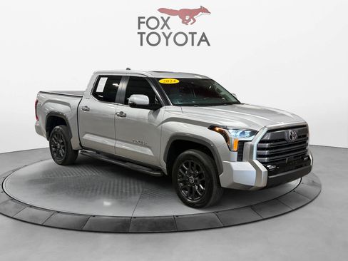 Used 2024 Toyota Tundra Limited w/ Power Package AWD/4WD image 8