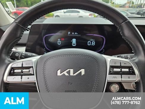 Used 2025 Kia Telluride S AWD/4WD image 27