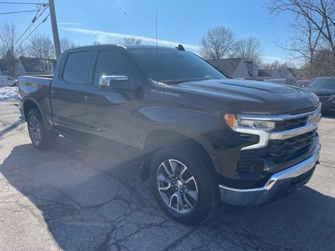 Used 2022 Chevrolet Silverado 1500 LT image 1