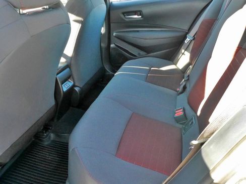 Used 2024 Toyota Corolla SE image 16