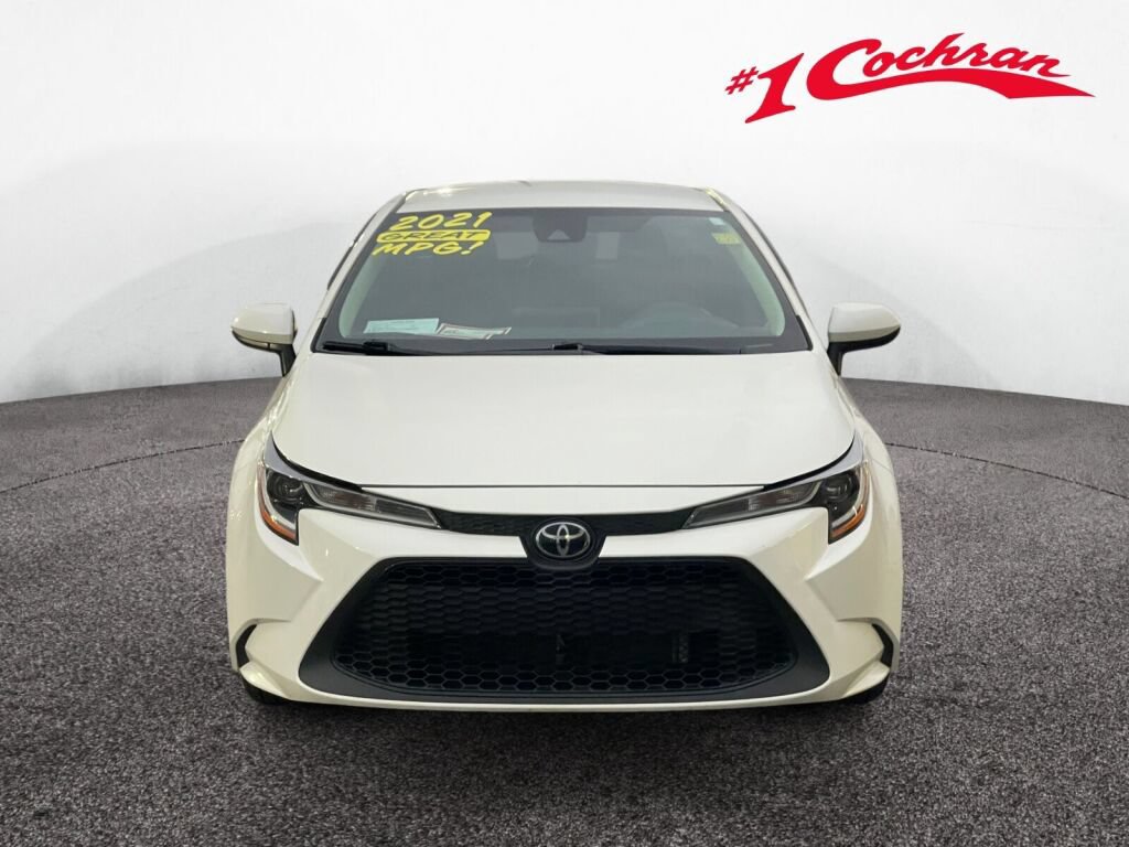 Used 2021 Toyota Corolla LE FWD image 30