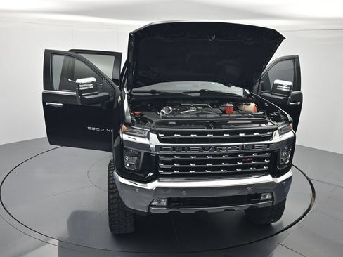 Used 2023 Chevrolet Silverado 2500 LTZ AWD/4WD image 46