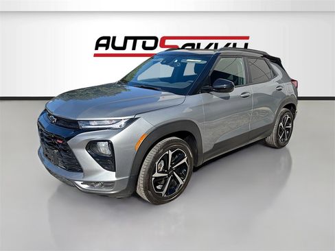 Used 2023 Chevrolet TrailBlazer RS w/ Convenience Package image 3