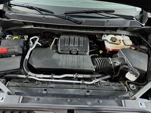 Used 2023 Chevrolet Silverado 1500 LT image 30