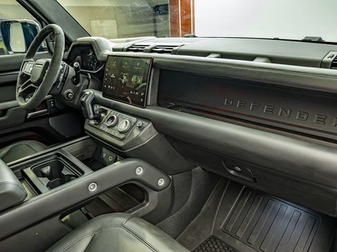 Used 2023 Land Rover Defender 110 Carpathian Edition AWD/4WD image 41