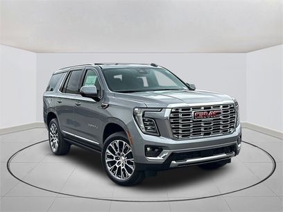New 2025 GMC Yukon Denali w/ Sun & Power Step Package