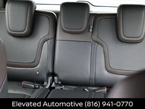 Certified 2025 Nissan Armada SL w/ Captain's Chari Seat Package AWD/4WD image 20
