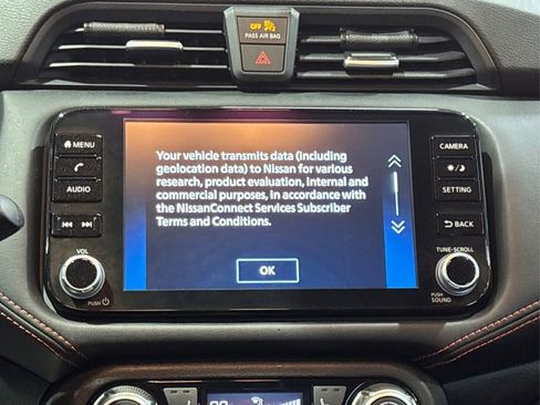 Used 2023 Nissan Versa SR w/ Trunk Package FWD image 19
