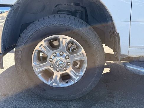 Used 2024 RAM 2500 Big Horn image 15