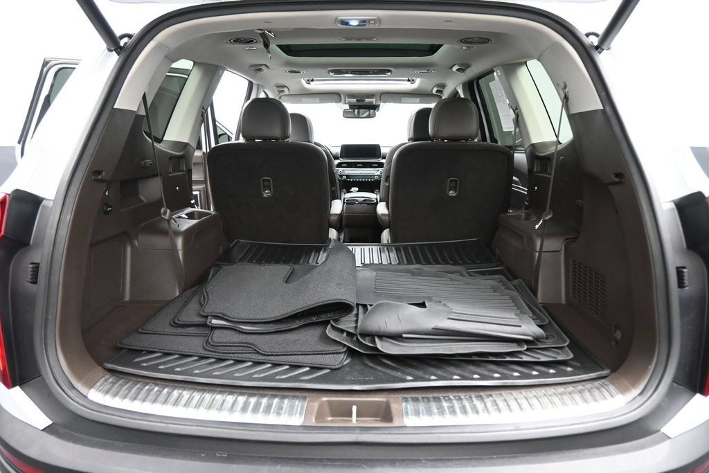 Used 2022 Kia Telluride SX w/ Towing Package FWD image 24