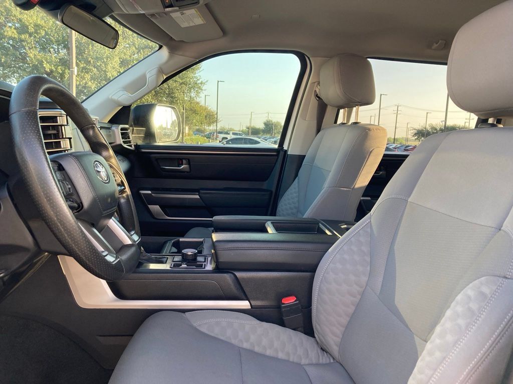 Used 2024 Toyota Tundra SR5 AWD/4WD image 9