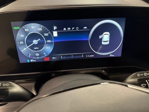 New 2026 Kia Niro Wind w/ Wind Preserve Package FWD image 17