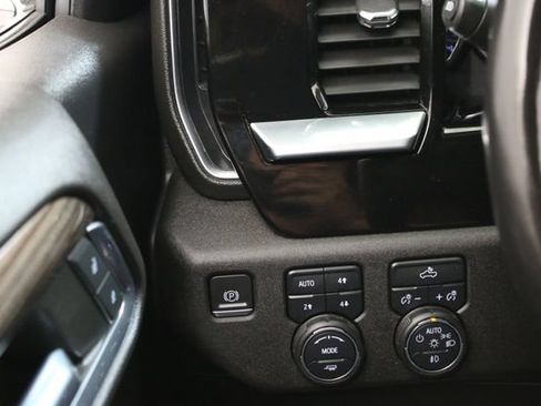 Used 2022 Chevrolet Silverado 1500 RST w/ All Star Edition Plus AWD/4WD image 19
