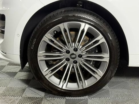 Used 2025 Land Rover Range Rover Sport Autobiography AWD/4WD image 14