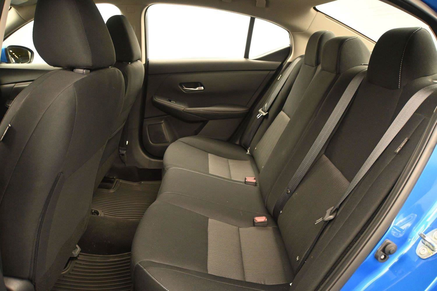 Used 2023 Nissan Sentra SV w/ All-Weather Package FWD image 7