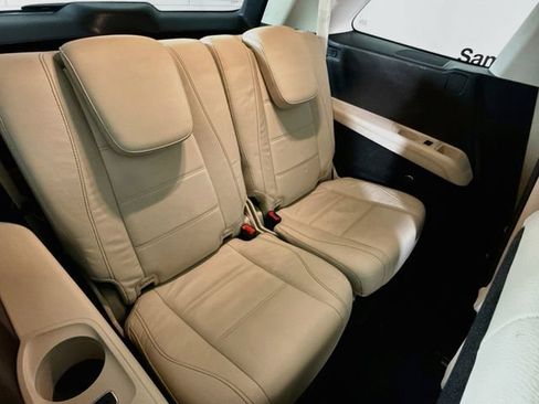 Used 2023 Mercedes-Benz GLS 450 4MATIC image 29
