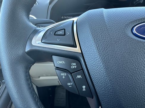 Used 2024 Ford Edge Titanium w/ Equipment Group 301A image 25