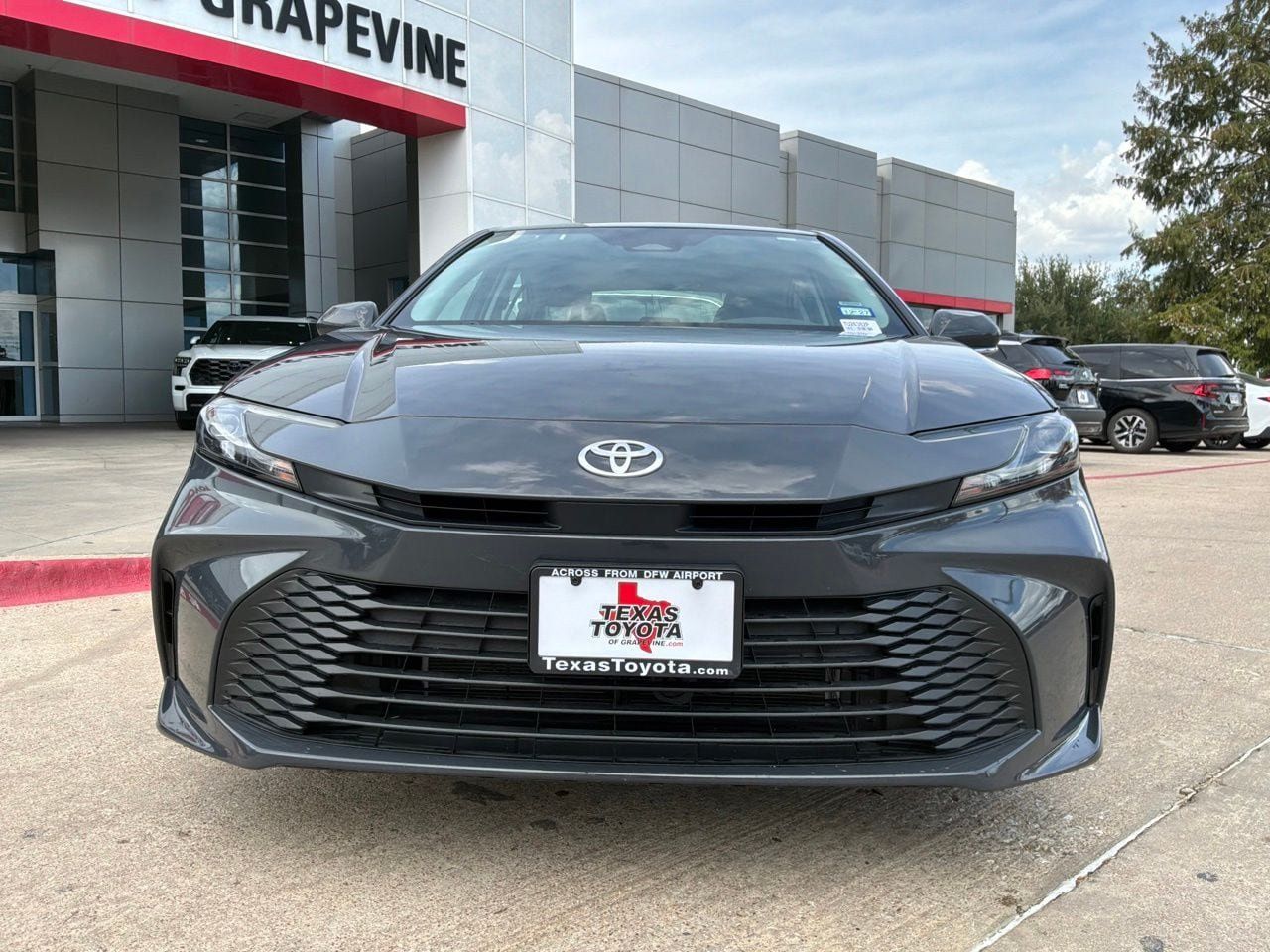 Used 2026 Toyota Camry LE FWD image 3