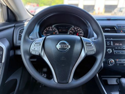 Used 2013 Nissan Altima 2.5 S image 24