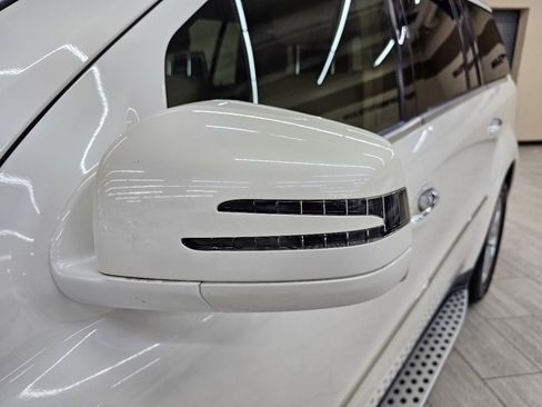 Used 2011 Mercedes-Benz GL 450 4MATIC image 11