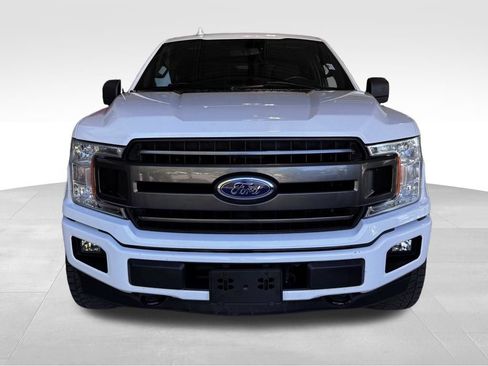 Used 2018 Ford F150 XLT w/ Equipment Group 302A Luxury AWD/4WD image 2