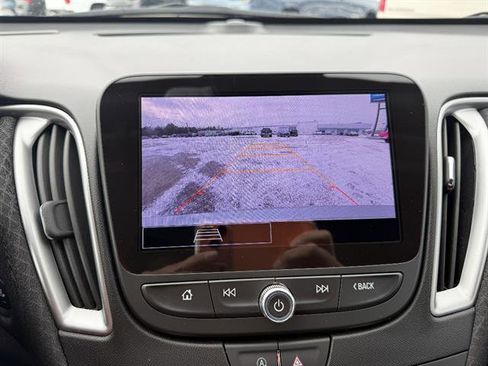 Used 2024 Chevrolet Malibu LT w/ Sport Edition image 37