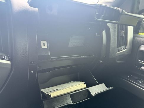 Used 2018 Chevrolet Silverado 1500 LT w/ All Star Edition image 24