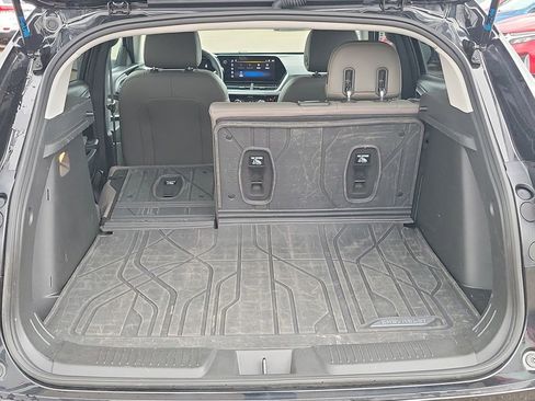 Certified 2024 Chevrolet Trax ACTIV w/ Driver Confidence Package image 9